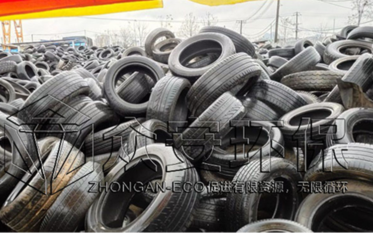 廢舊輪胎撕碎機(jī).jpg